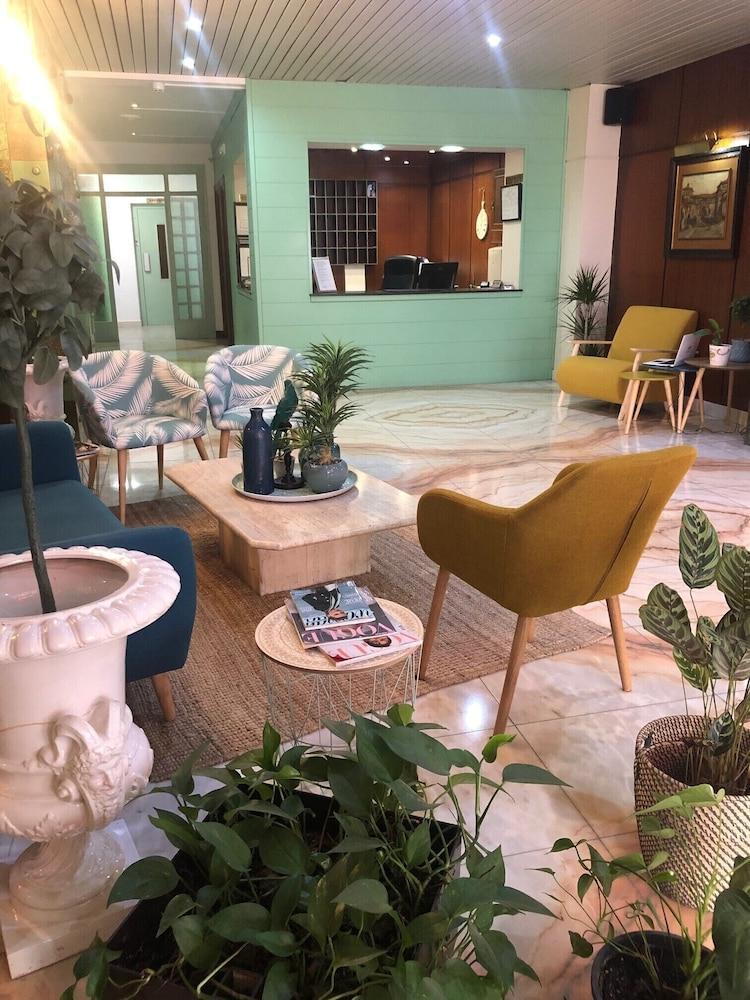 Hotel Marques De Santillana Torrelavega Eksteriør billede